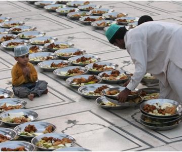 Šta je cilj nekih islamskih lijepih manira u vezi sa uzimanjem hrane i pića?