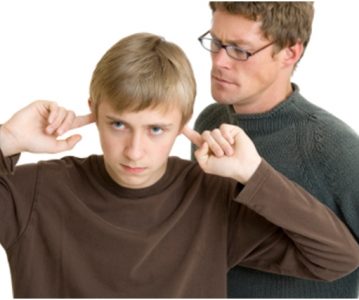 4 koraka ka pozitivnom rješavanju sukoba s tinejdžerom