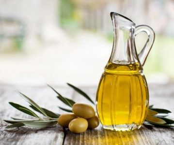 Prženje na djevičanskom maslinovom ulju oplemenjuje hranu